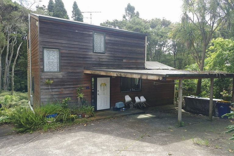 Photo of property in 2/26 Anne Mclean Drive, Bayview, Auckland, 0629