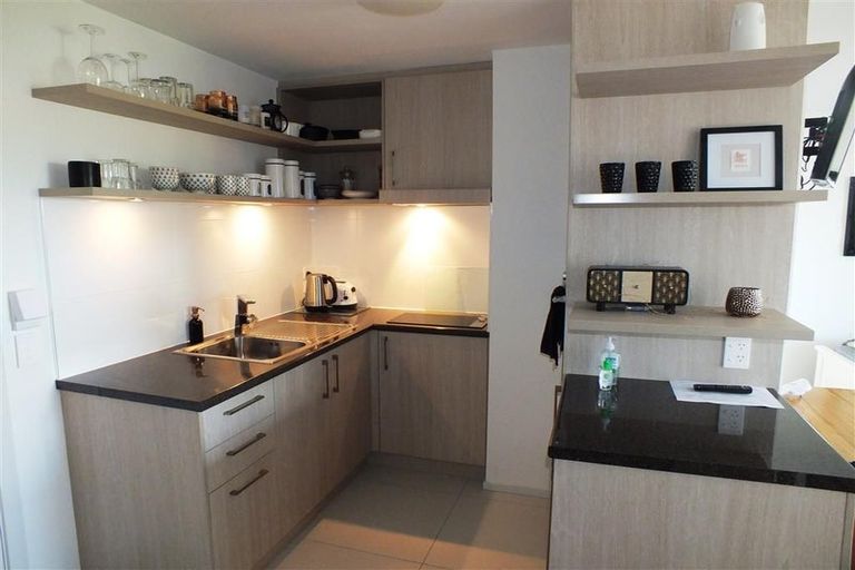 Photo of property in 73 Rosario Crescent, Red Beach, 0932