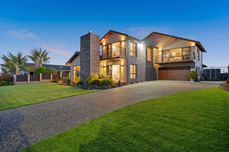 Photo of property in 24 Grace James Road, Pukekohe, 2120