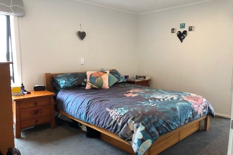 Photo of property in 206 Cook Street, Howick, Auckland, 2014