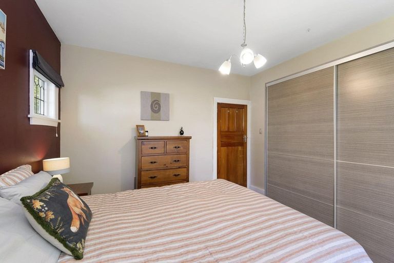 Photo of property in 129 Neville Street, Spreydon, Christchurch, 8024