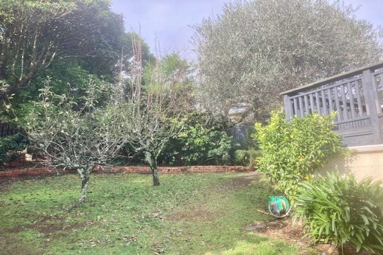 Photo of property in 8b Fiesta Grove, Raumati Beach, Paraparaumu, 5032