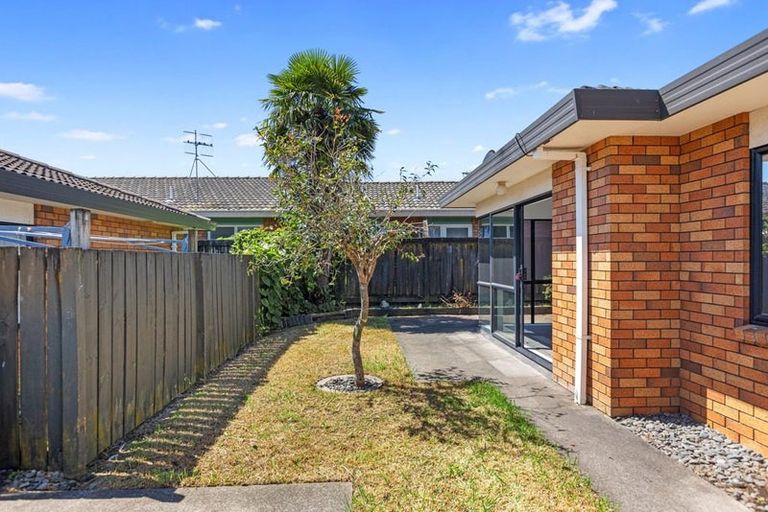 Photo of property in 4b Claridge Place, Mount Maunganui, 3116