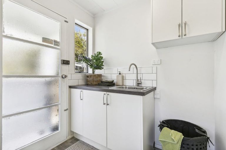 Photo of property in 6a Makatote Grove, Churton Park, Wellington, 6037