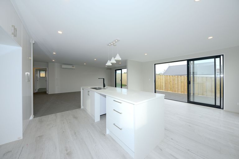 Photo of property in 38 Sarikei Avenue, Northwood, Christchurch, 8051