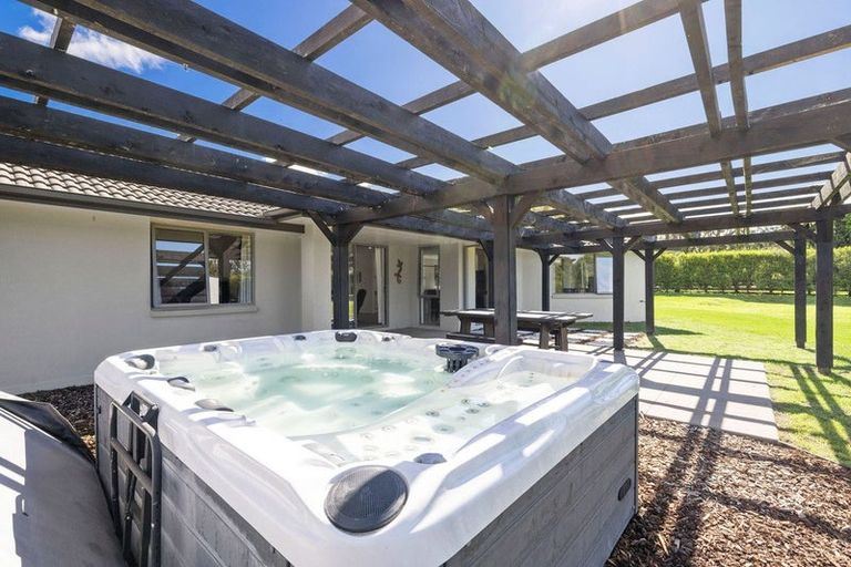 Photo of property in 6b Ainsworth Road, Minden, Tauranga, 3179
