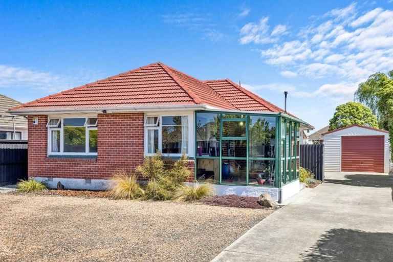 Photo of property in 4 Ngata Place, Hei Hei, Christchurch, 8042