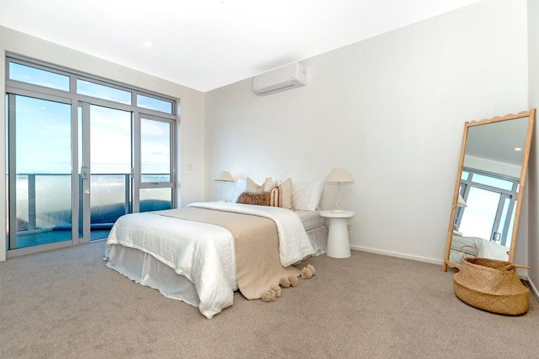 Photo of property in 2/4 Reads Quay, Gisborne, 4010
