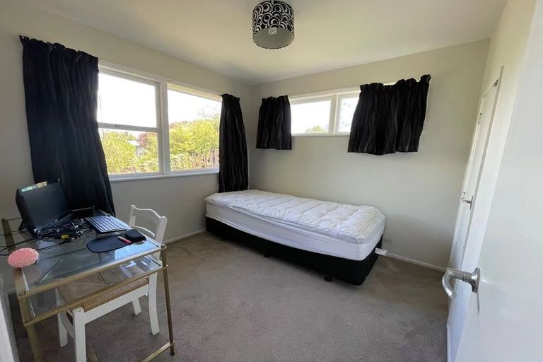 Photo of property in 6 Hartley Terrace, Massey, Auckland, 0614