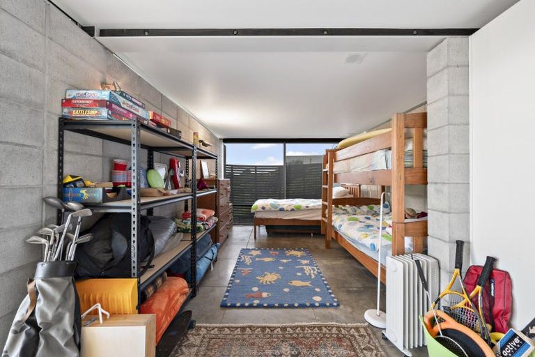 Photo of property in 64 Paetawa Road, Peka Peka, Waikanae, 5391