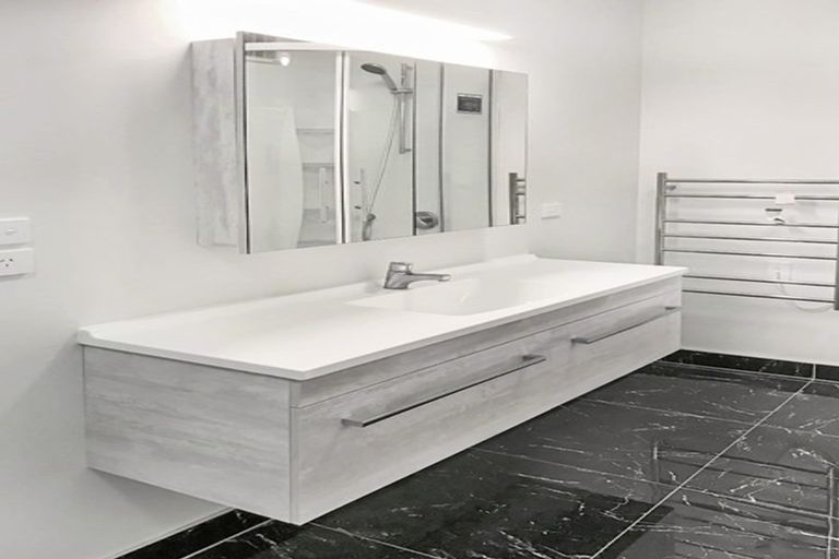 Photo of property in 2 Telford Terrace, Oriental Bay, Wellington, 6011