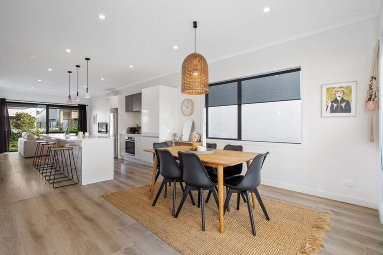 Photo of property in 7 Grey Warbler Road, Hobsonville, Auckland, 0616