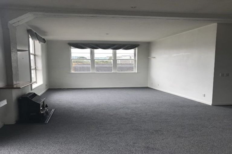 Photo of property in 37u9 Majoribanks Street, Mount Victoria, Wellington, 6011