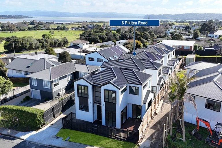 Photo of property in 6c Pikitea Road, Mangere Bridge, Auckland, 2022