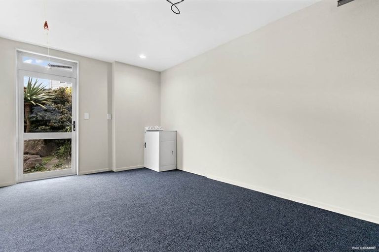 Photo of property in 85 Albionvale Road, Glen Eden, Auckland, 0602