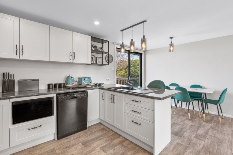 Photo of property in 33 Statham Street, Brockville, Dunedin, 9011