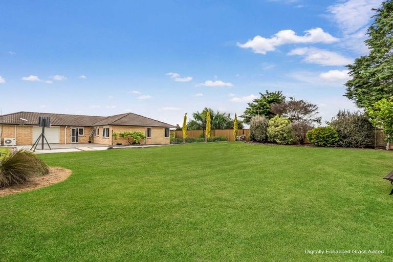 Photo of property in 3 Omana Avenue, Shelly Beach, Helensville, 0874