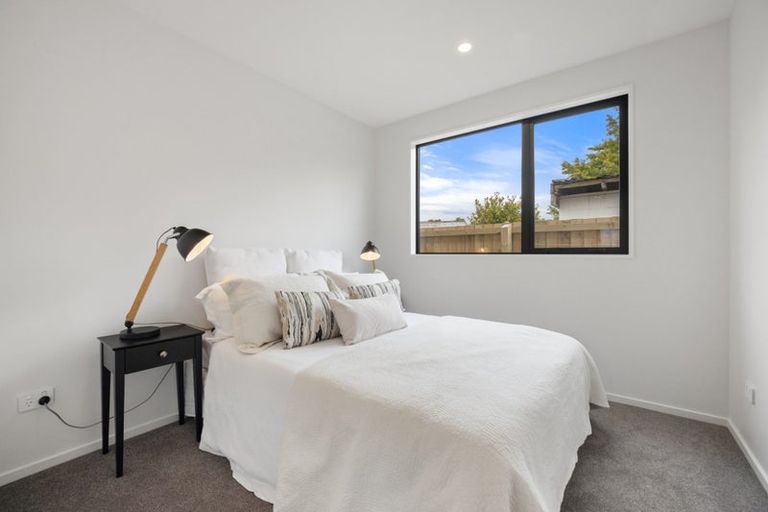 Photo of property in 2/8 Larch Place, Casebrook, Christchurch, 8051