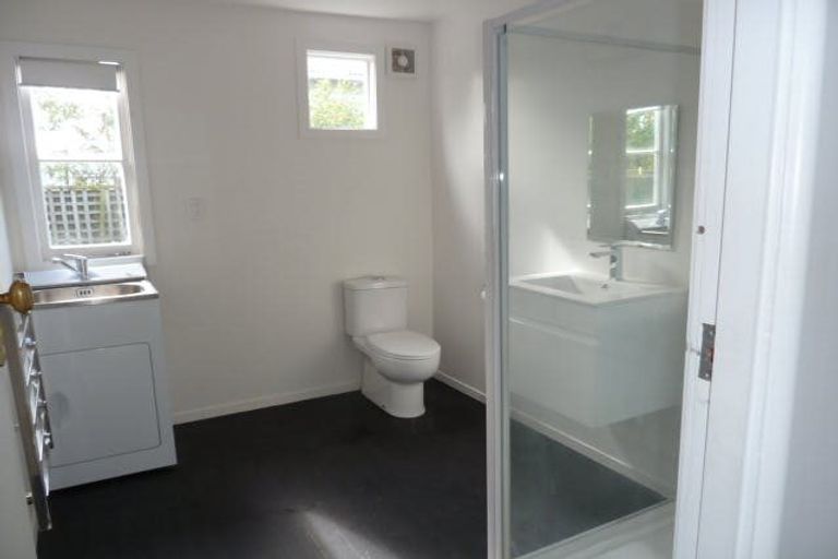 Photo of property in 231 Geraldine Street, Edgeware, Christchurch, 8013