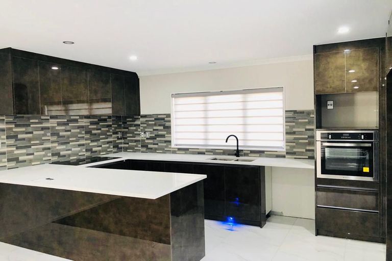 Photo of property in 13a Magellan Place, Papatoetoe, Auckland, 2025