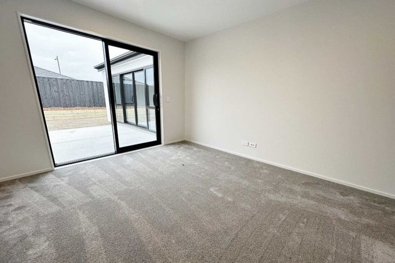 Photo of property in 11 Jean Batten Lane, Rolleston, 7615