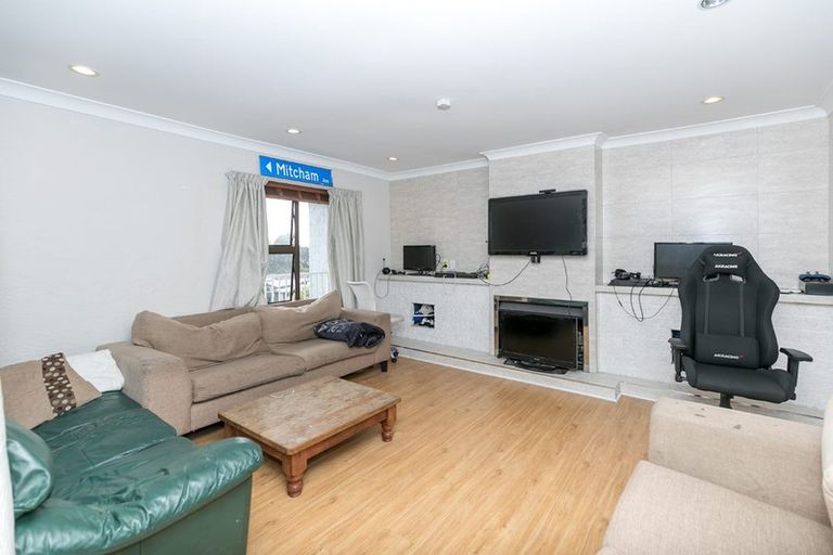 Photo of property in 72 Forest Lake Road, Forest Lake, Hamilton, 3200