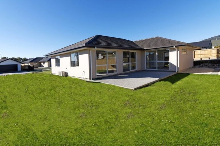 Photo of property in 39 Exeter Street, Stoke, Nelson, 7011