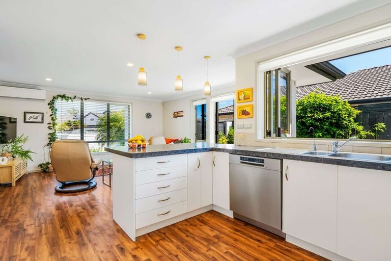 Photo of property in 12 Addison Court, Papamoa Beach, Papamoa, 3118