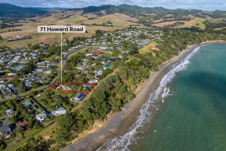 Photo of property in 71 Howard Road, Orere Point, Papakura, 2585