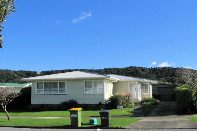 Photo of property in 29 Meremere Street, Wainuiomata, Lower Hutt, 5014