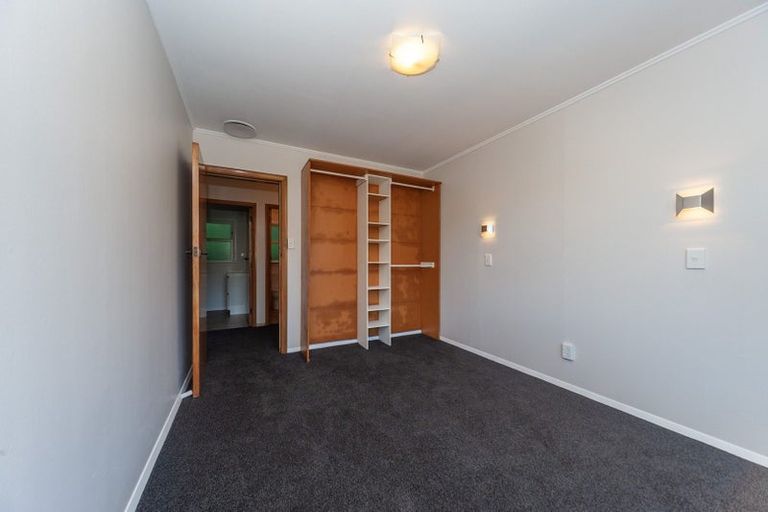 Photo of property in 54 Glenmore Street, Northland, Wellington, 6012