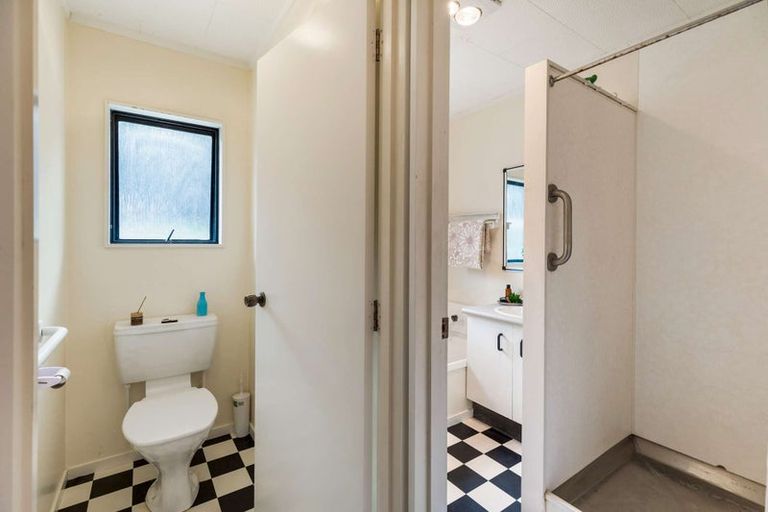 Photo of property in 9 Cousins Avenue East, Foxton Beach, Foxton, 4815