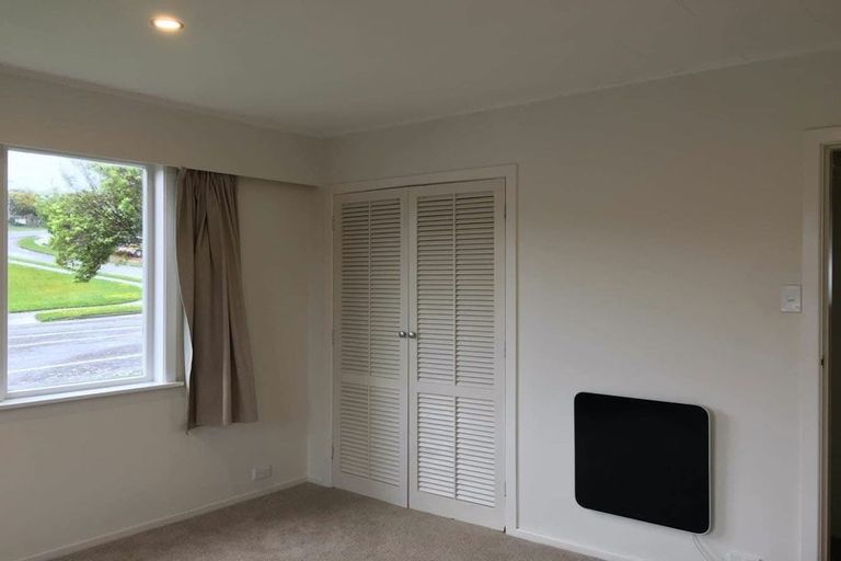 Photo of property in 127 Major Drive, Kelson, Lower Hutt, 5010