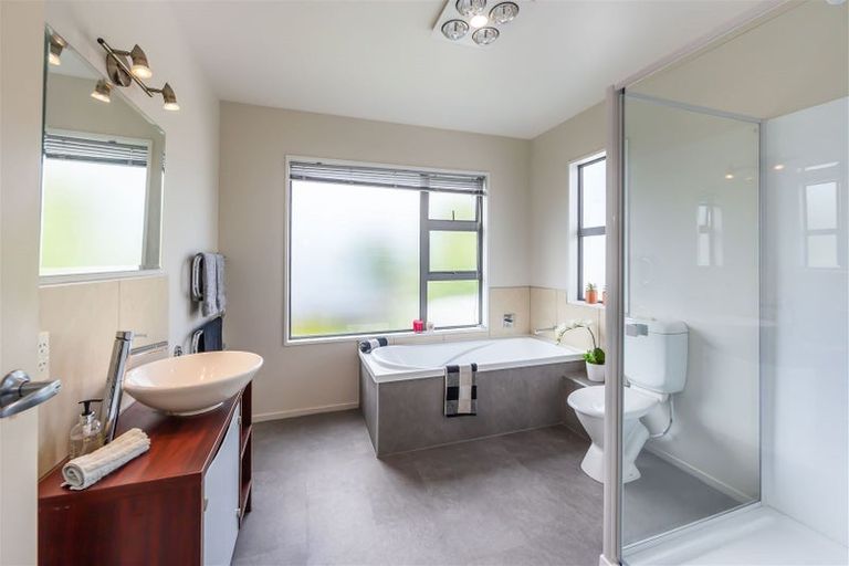 Photo of property in 4 Wedmore Close, Burwood, Christchurch, 8083