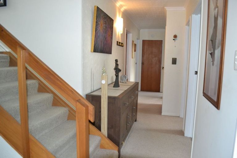 Photo of property in 2 Kew Place, Richmond, 7020