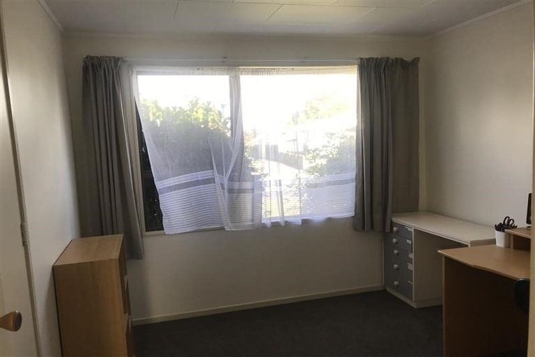 Photo of property in 8 Purcell Place, Melville, Hamilton, 3206