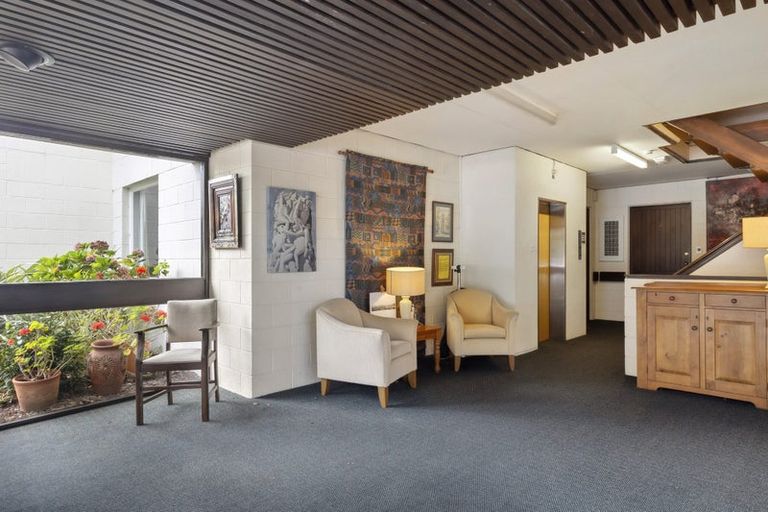 Photo of property in Cargill Court, 2/27 Arthur Street, Dunedin Central, Dunedin, 9016