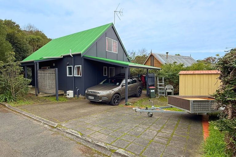 Photo of property in 8 Aiken Road, Saint Johns Hill, Whanganui, 4501