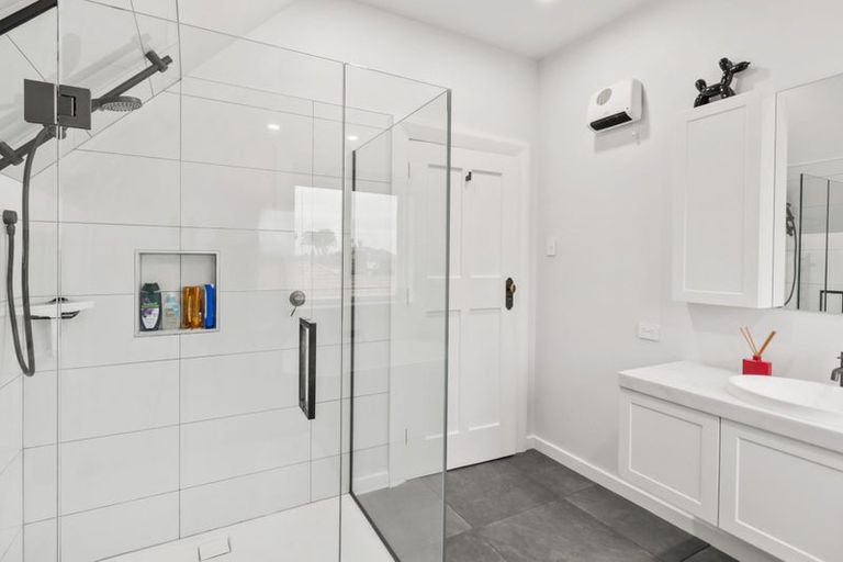 Photo of property in 35 Bidwill Street, Seaview, Timaru, 7910