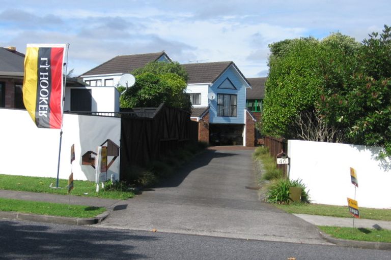 Photo of property in 46 Loloma Drive, Half Moon Bay, Auckland, 2012