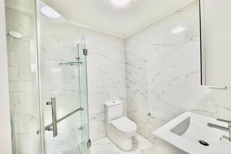 Photo of property in 38b Halswell Street, Mangere East, Auckland, 2024