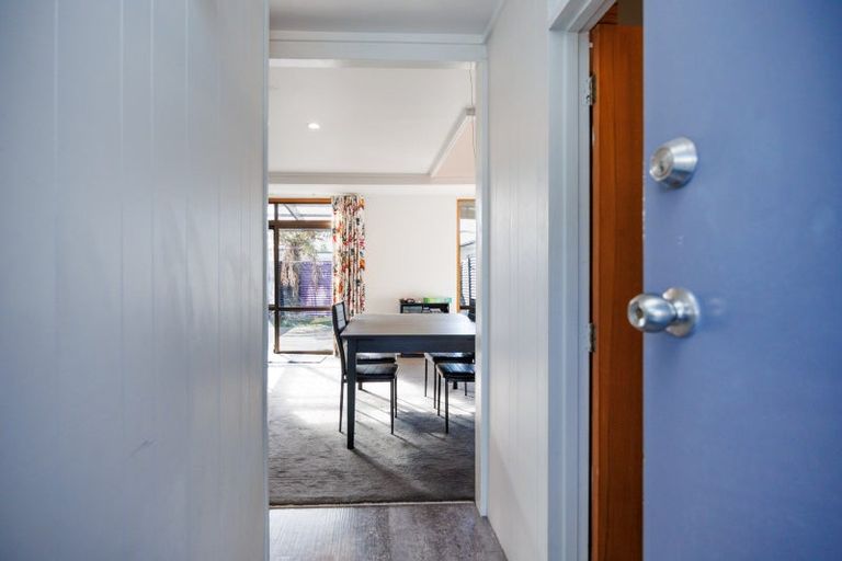 Photo of property in 2/341 College Street, West End, Palmerston North, 4410