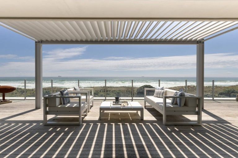 Photo of property in 389a Oceanbeach Road, Mount Maunganui, 3116
