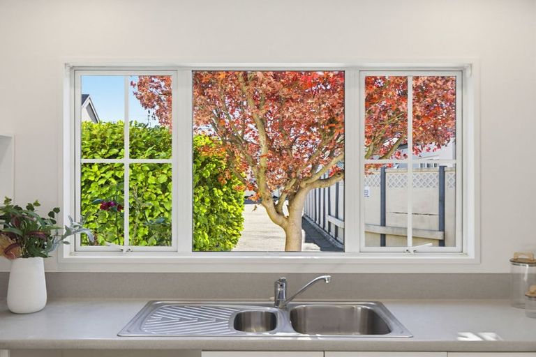 Photo of property in 4/55 Parade Court, Addington, Christchurch, 8024