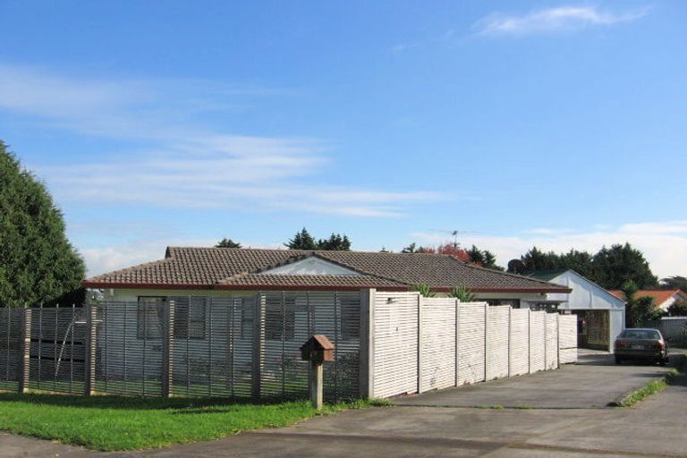 Photo of property in 19 Crail Court, Totara Heights, Auckland, 2105