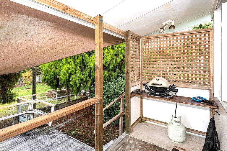 Photo of property in 8 West View Crescent, Onerahi, Whangarei, 0110