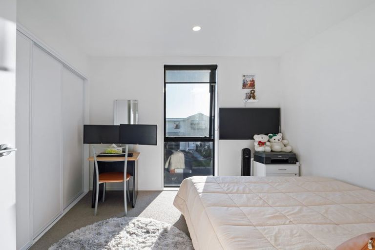 Photo of property in 55 Miromiro Street, Broomfield, Christchurch, 8042