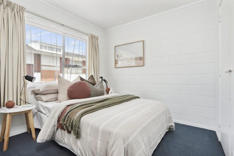 Photo of property in 1/121 Gardner Avenue, New Lynn, Auckland, 0600