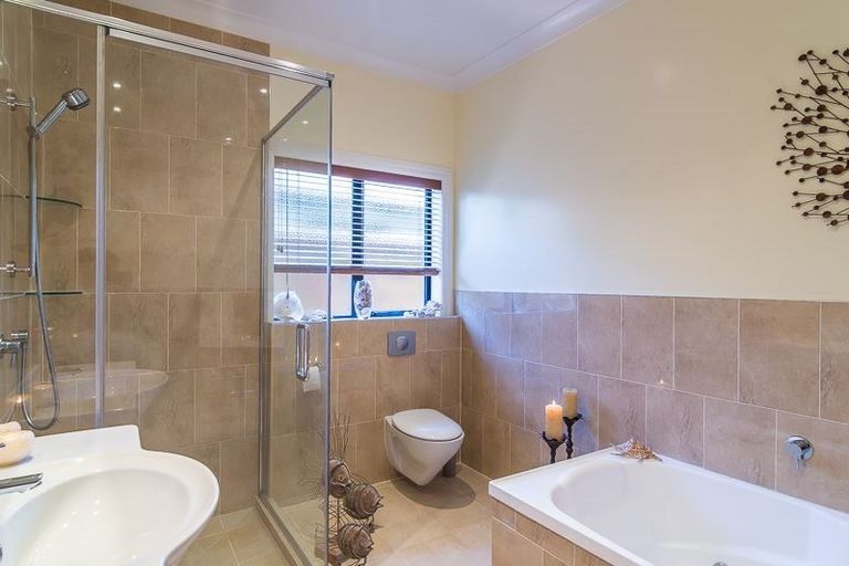 Photo of property in 93 Regent Drive, Paraparaumu Beach, Paraparaumu, 5032