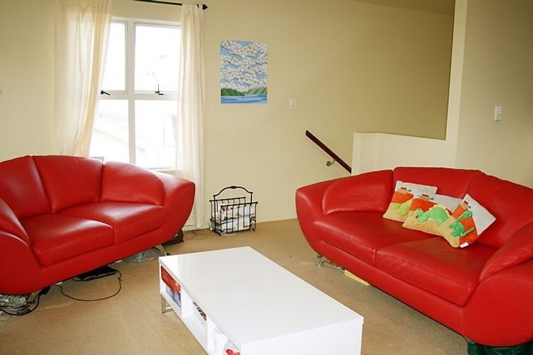 Photo of property in 25u5 Mana Street, Vogeltown, Wellington, 6021